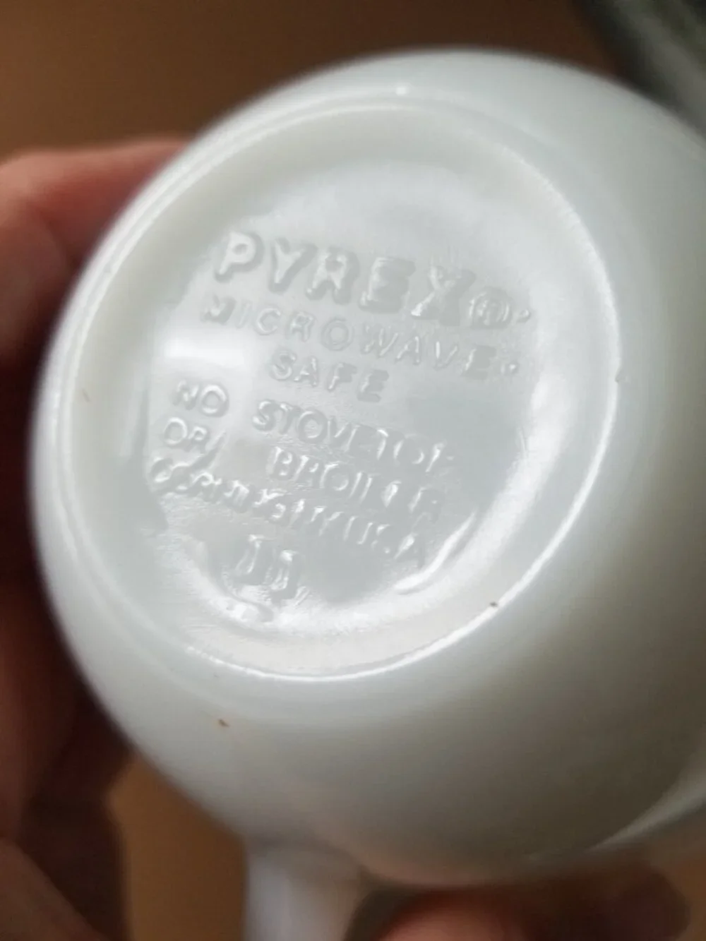 Vintage Pyrex Coffee‎ Cup Milk Glass MCM Set of 2